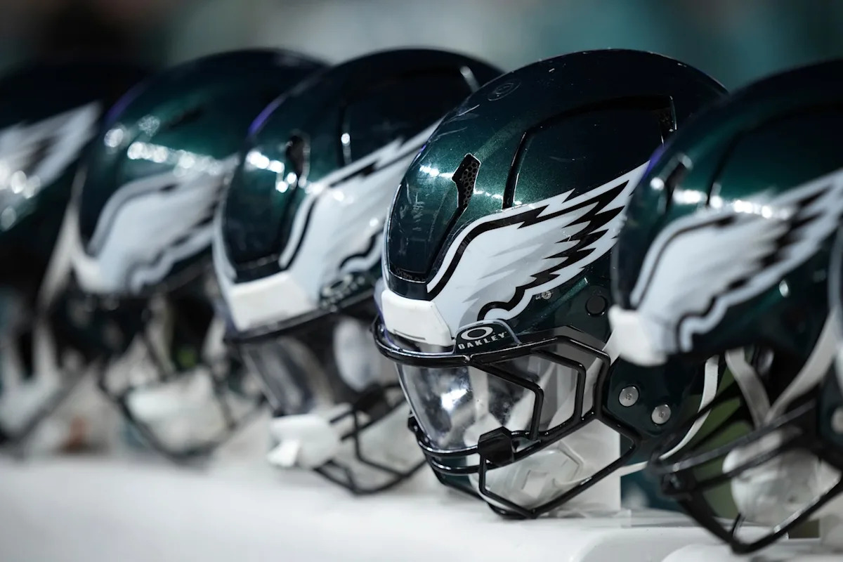 Ex-Eagles player has already sold last year’s Super Bowl ring