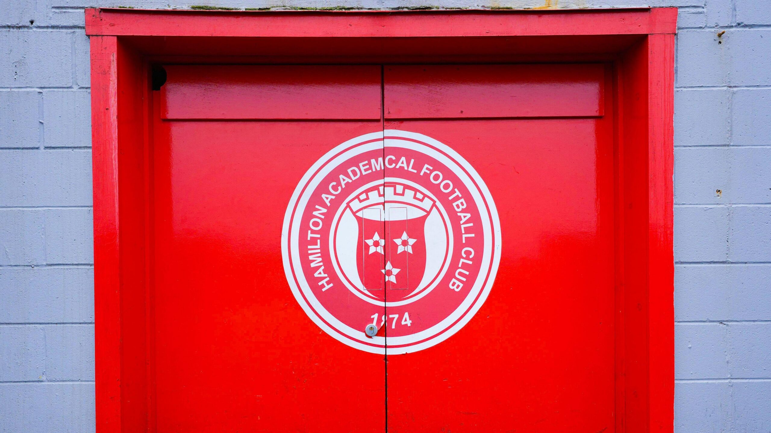 Hamilton Academical players threaten no-show after pay delay
