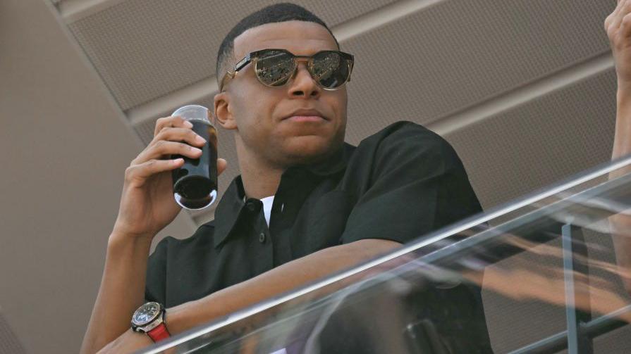 Kylian Mbappe: Why France forward had ethics clause in Paris St-Germain contract