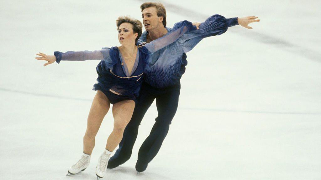 New Year Honours 2026: Jayne Torvill, Christopher Dean & Sarina Wiegman recognised