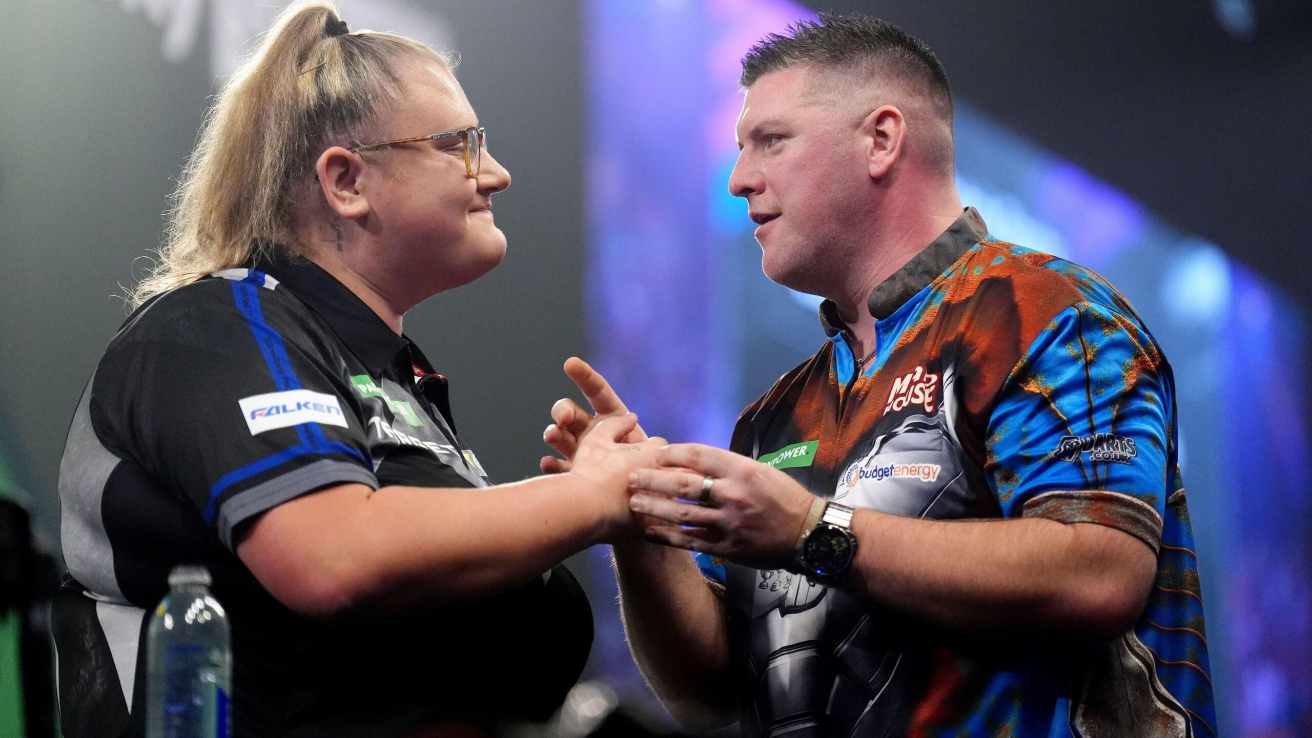 PDC World Darts Championship 2026: Beau Greaves loses to Daryl Gurney in deciding set of first-round match
