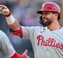 Phillies give manager Thomson 1-year extension