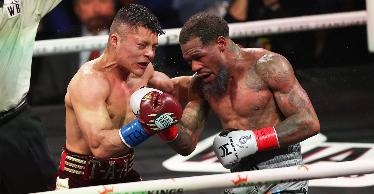 Pitbull Cruz and Lamont Roach fight to a draw, Foster dominates Fulton, Lara keeps his title