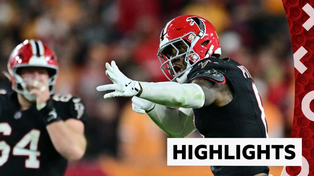 Pitts scores hat-trick as Falcons upset Buccaneers