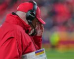 Reid Takes Blame for 4th-Down Misstep as K.C. Playoff Dreams Fade