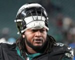 Sources: Eagles DT Carter out after procedures