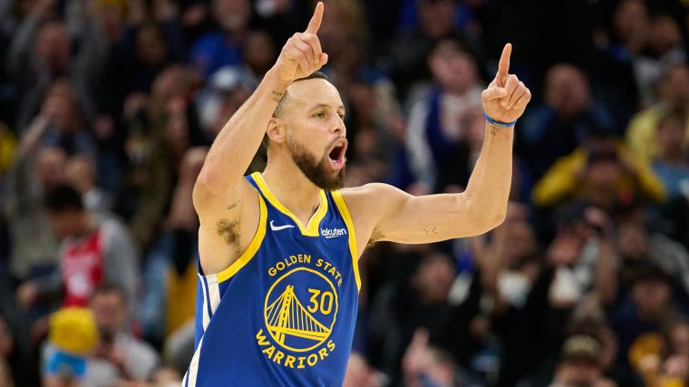 Stephen Curry's 48 point performance should force Warriors into trading for historic center