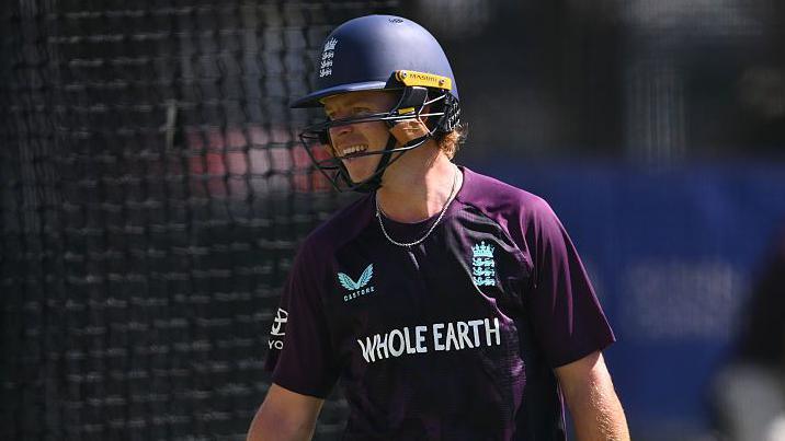 The Ashes: Ollie Pope tells England team-mates to wear helmets on scooters
