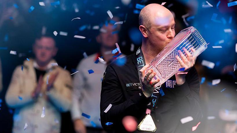 Wakelin charges back to lift Scottish Open title
