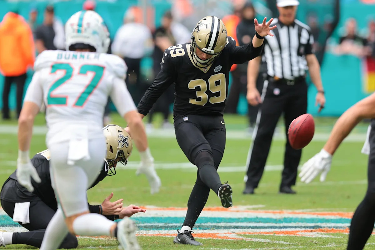 Will Charlie Smyth kick this week Saints announce Week 14 roster moves