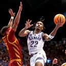 Arizona sets school record, wins 22nd straight to start season