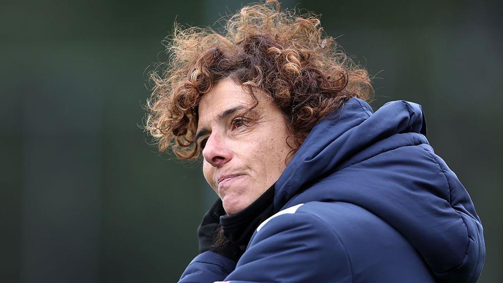 Chelsea 5-0 West Ham: Blues ready to 'fight until the end' in Women's Super League title race