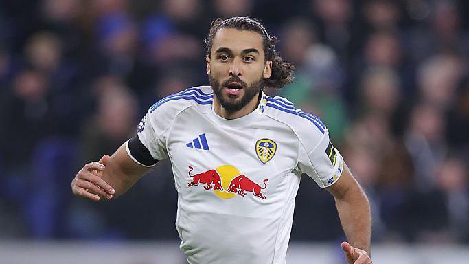 Dominic Calvert-Lewin: Leeds striker eyes England return