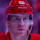 Kane passes Modano for most points by U.S.-born player