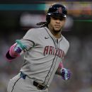 Red Sox, Crawford reach deal, avoid arbitration