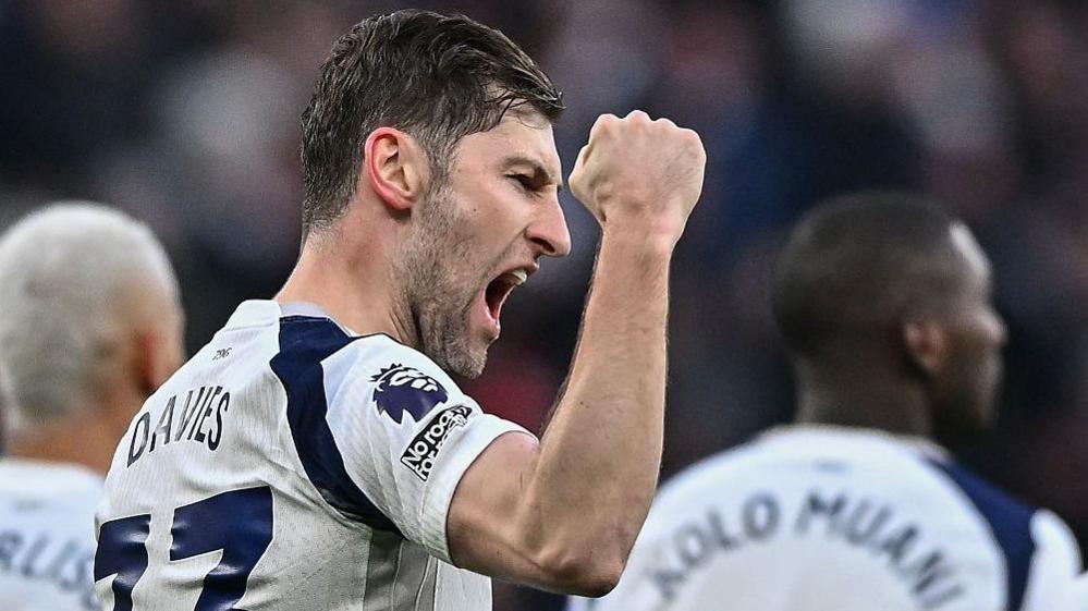 Tottenham 1-1 Sunderland: Why Thomas Frank is trapped in a gilded cage at joyless Spurs