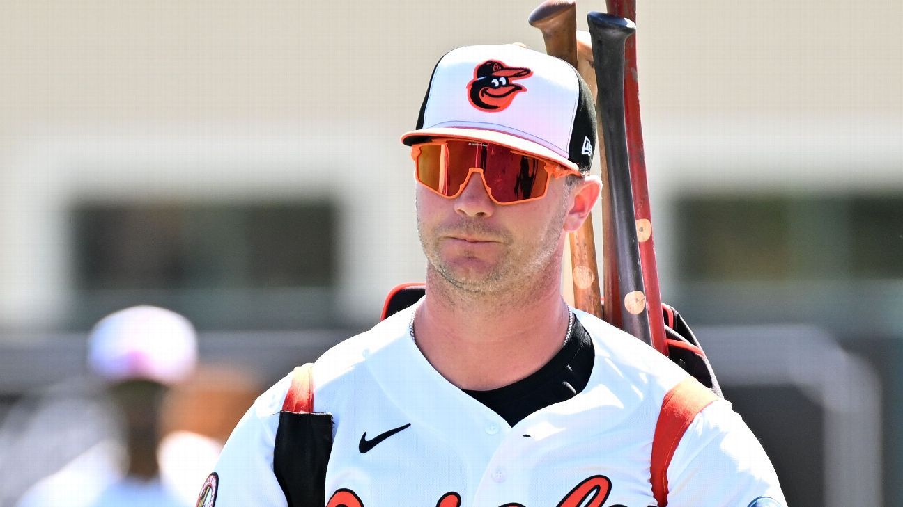 Alonso blasts first homer with O’s in spring debut