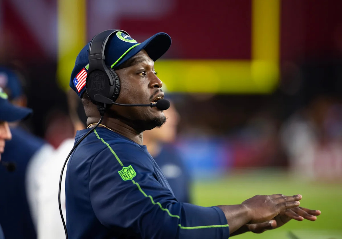 Arizona Cardinals interviewed Seattle assistant Karl Scott for DC job