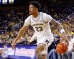 Arizona No.1, Michigan jumps UConn for No. 2 in AP men's poll