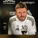 Berbatov: ‘Wait and see’ on Carrick as manager