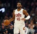 Blaring horn causes short delay in Pistons-Cavs