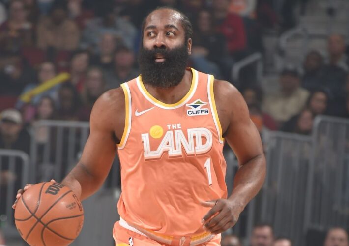 Cavaliers’ Harden questionable with fracture in right thumb