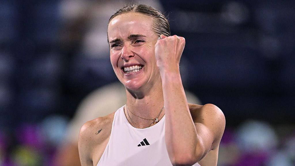 Coco Gauff: American beaten in epic as Elina Svitolina reaches Dubai final