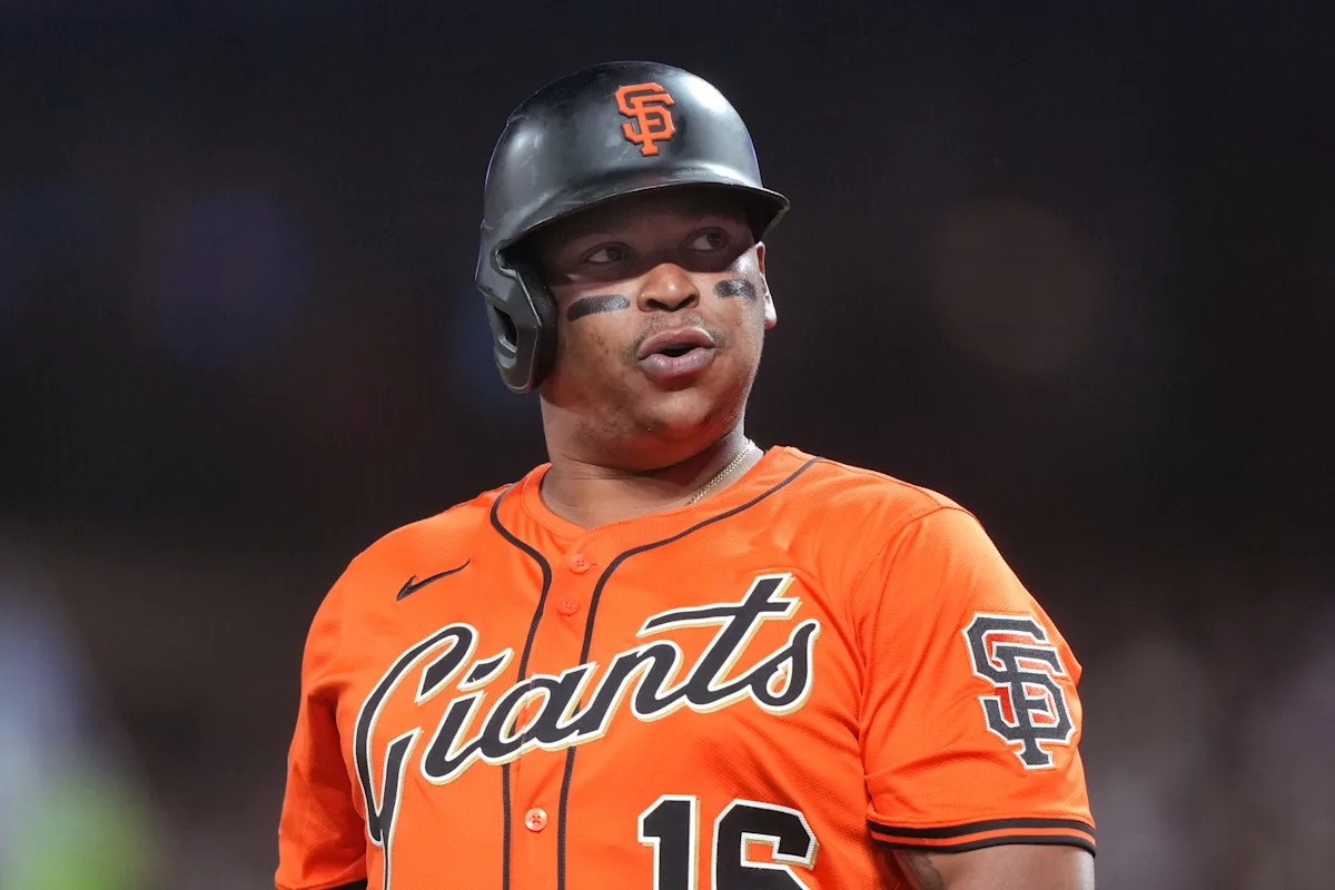 Giants will wear orange uniforms during 2026 MLB spring training