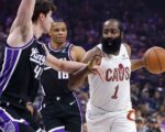 Harden nets 23, delivers winning debut for Cavs