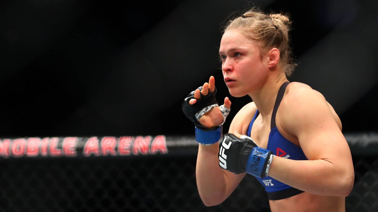 How many titles has Ronda Rousey won? UFC, combat highlights
