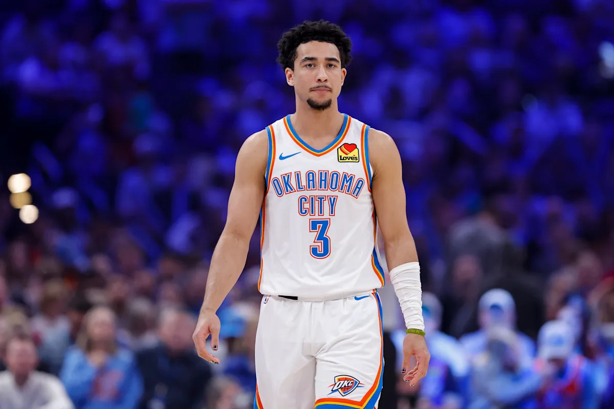 Jared McCain easily wins NBA All-Star celebrity 3-point contest