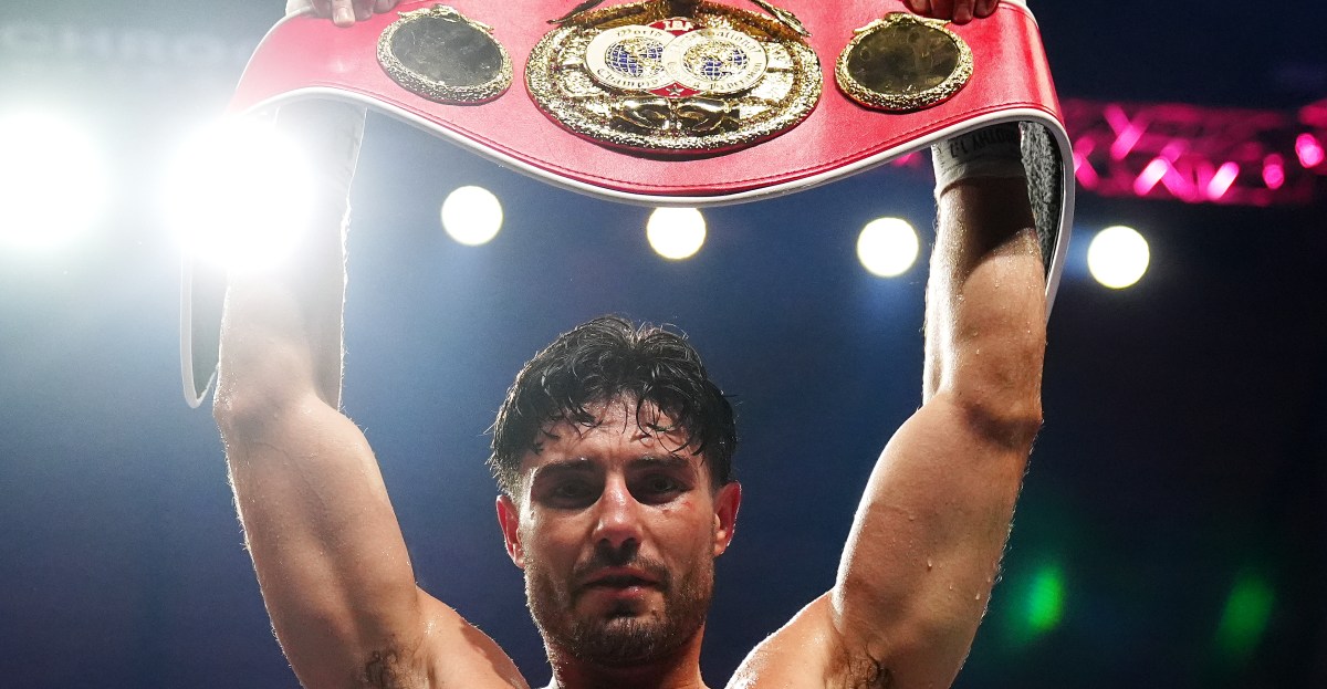 Josh Kelly upsets Bakhram Murtazaliev to win IBF super welterweight title