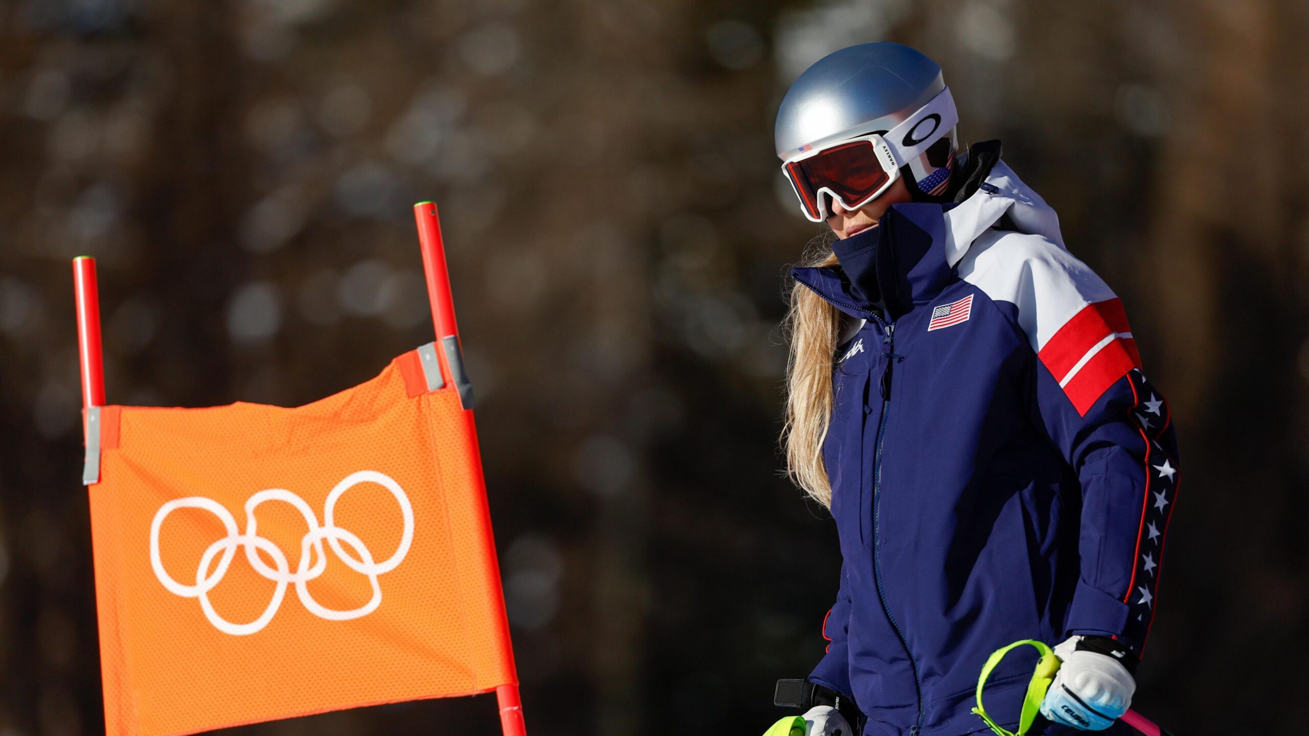 Lindsey Vonn credits doctor who 'saved her leg' after huge crash