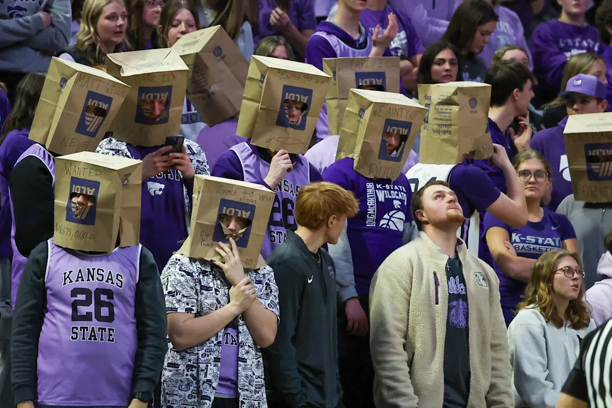 March Sadness: College basketball's 10 most disappointing teams