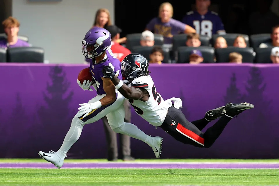 Minnesota Vikings receiver Rondale Moore died from ‘suspected self-inflicted gunshot wound,’ police say