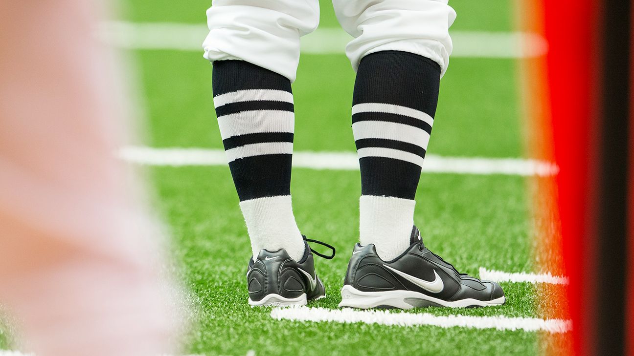 NCAA football panel proposes changes to targeting ejections