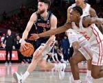 No. 4 Arizona beats No. 2 Houston, stands alone atop Big 12