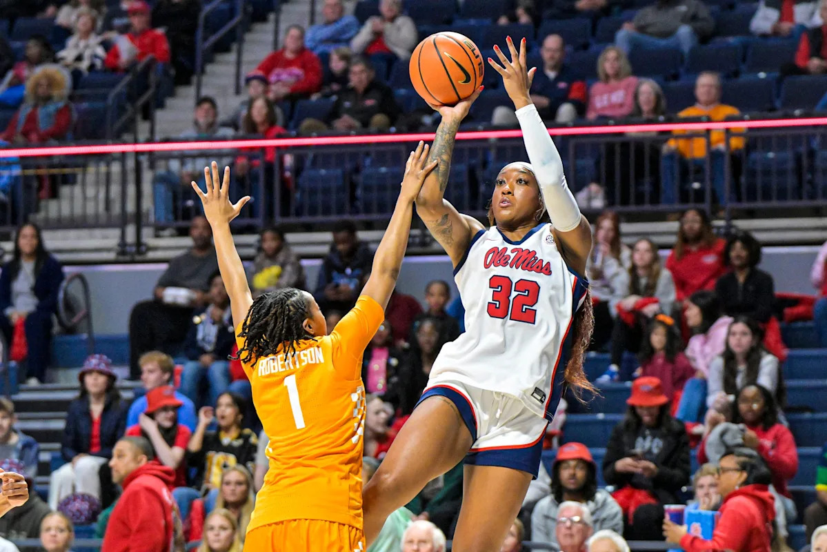 Ole Miss basketball defeats Lady Vols