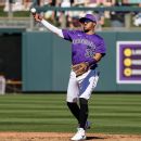 O’s Basallo exits game with abdominal discomfort