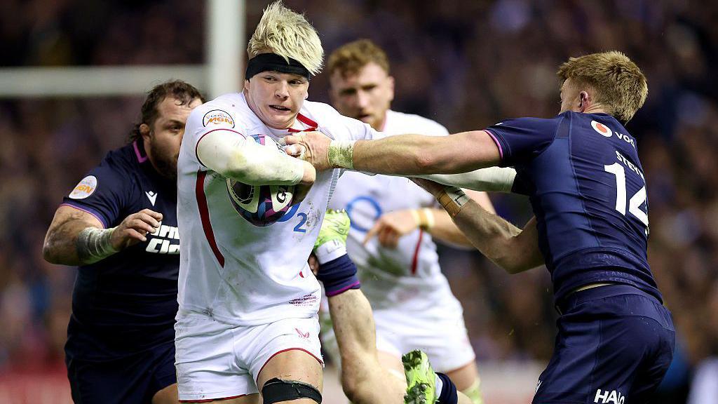 Pollock handed first start as England make changes