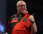 Premier League Darts results: Stephen Bunting beats Gian van Veen to win night four in Belfast