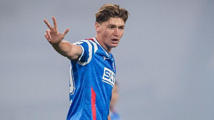 Ryan Naderi: Rangers buy German striker from Hansa Rostock