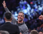 See it: Giants' John Harbaugh receives loud ovation at Knicks game