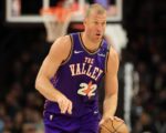 Spurs signing vet center Plumlee to 10-day deal